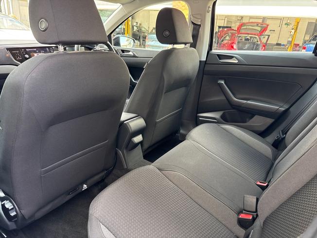 VOLKSWAGEN Polo Photo 41