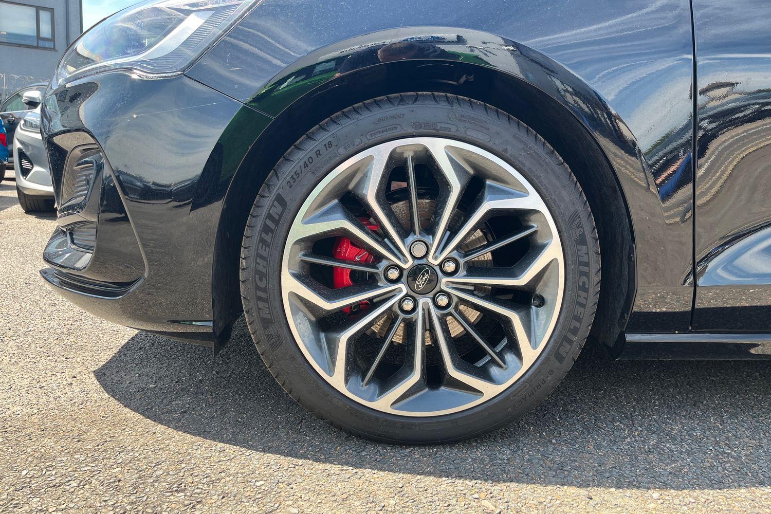 Ford FOCUS Photo 7