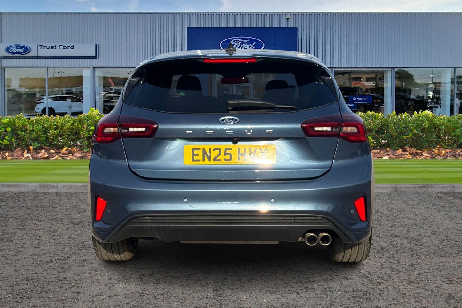 Ford FOCUS Photo 6