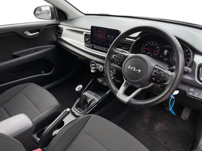 KIA Rio Photo 6