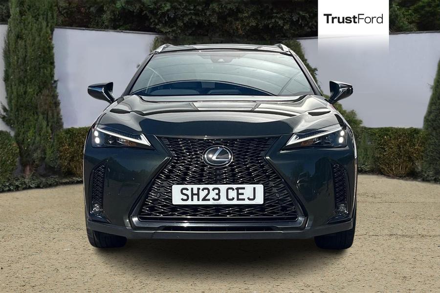 Lexus UX Photo autoimg-5dfa2e22cfd8aa09dec77e8b6bd506894a01b3cd.jpg