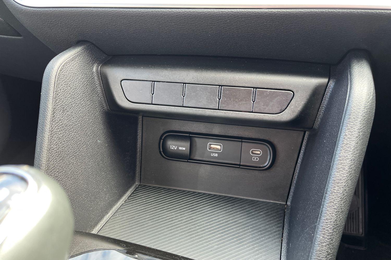 Kia SPORTAGE Photo 30