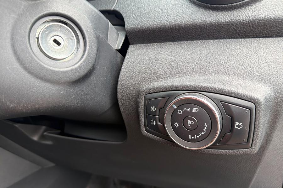 Ford KA+ Photo autoimg-5e0533d5797f0d534b23ee926c39ed41c91a16d5.jpg