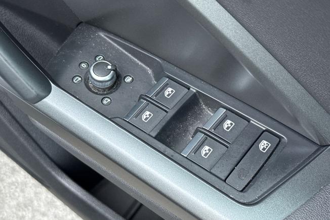AUDI Q3 Photo 33