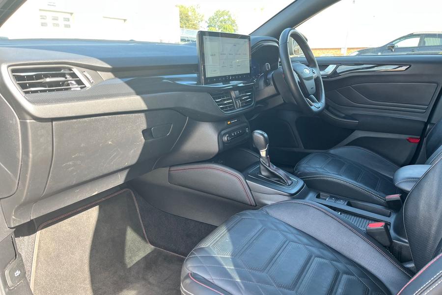 Ford Focus Photo autoimg-5e0e956843a80eb6c5b2a258d43ef26ad1bbdb29.jpg