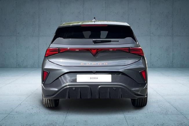 CUPRA Born Photo 7