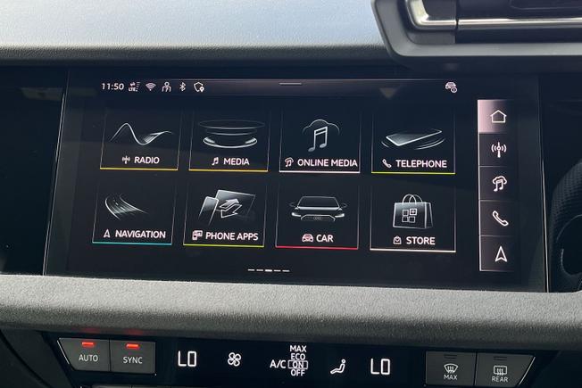 AUDI S3 Photo 13