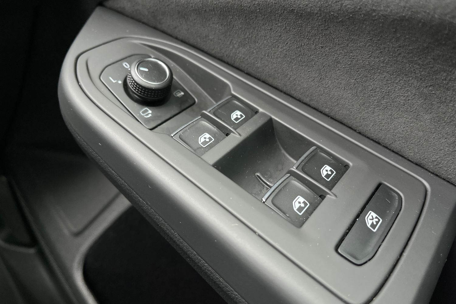Volkswagen GOLF Photo 15