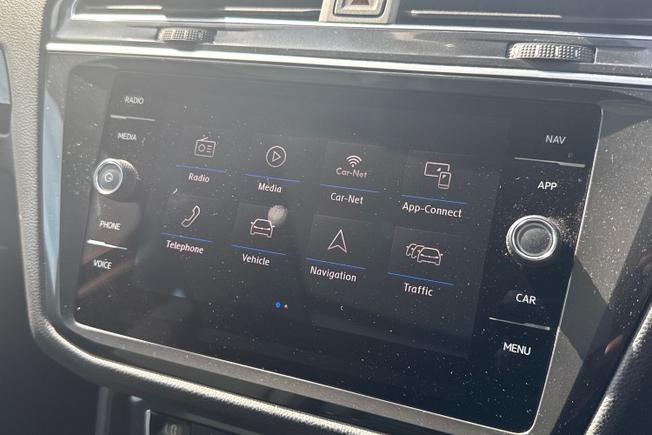 VOLKSWAGEN Tiguan Photo 48
