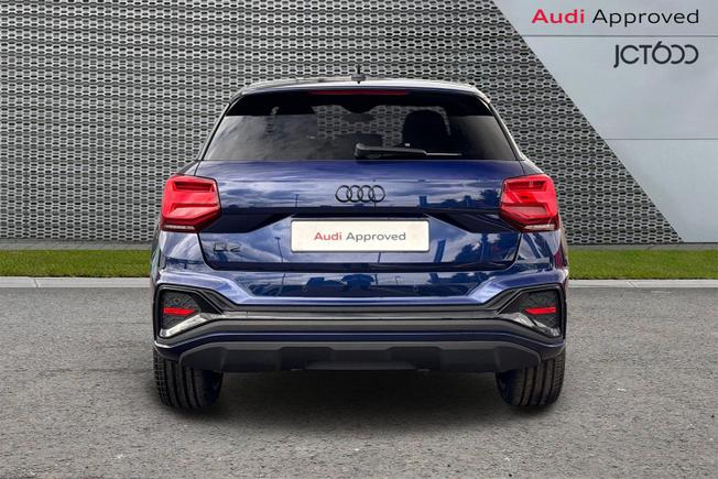 AUDI Q2 Photo 7