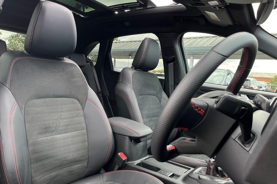 Ford KUGA Photo autoimg-5e1b4754f84c2396fff374173b125cac597473da.jpg