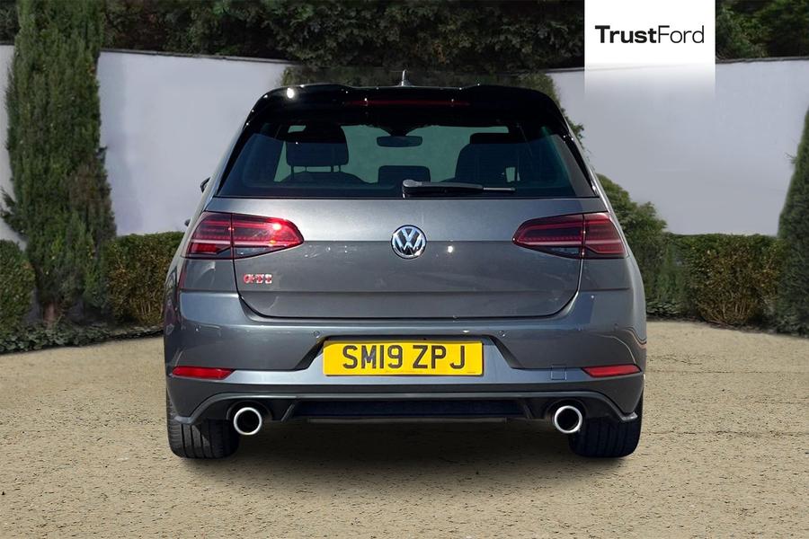 Volkswagen GOLF Photo autoimg-5e1b52af4dfdc9a0738aef6af503bb8ae098f63a.jpg