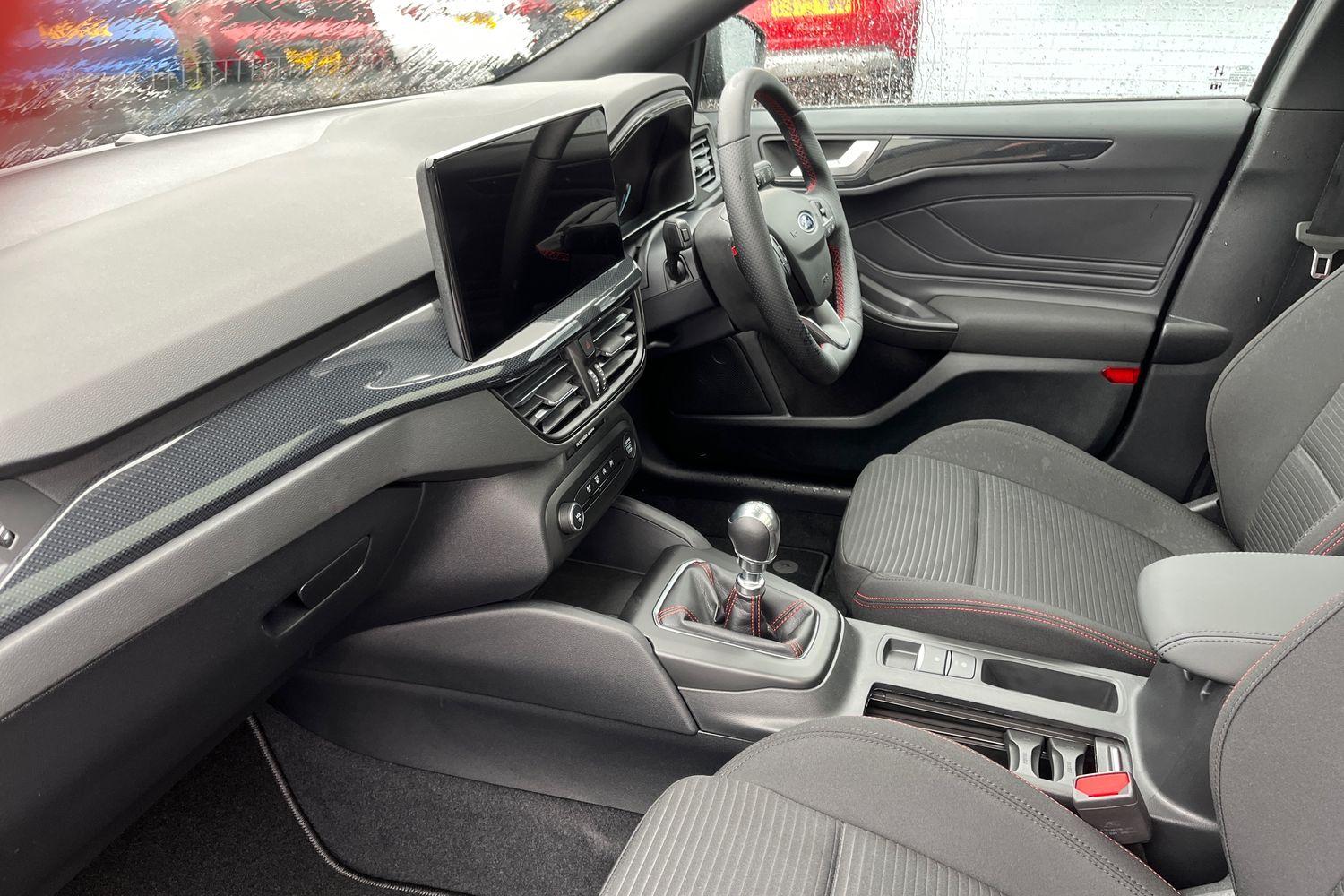 Ford Focus Photo 17