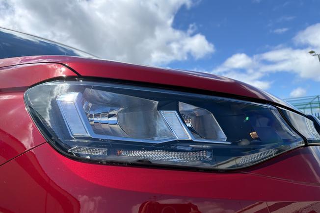 VOLKSWAGEN Caddy Photo 19