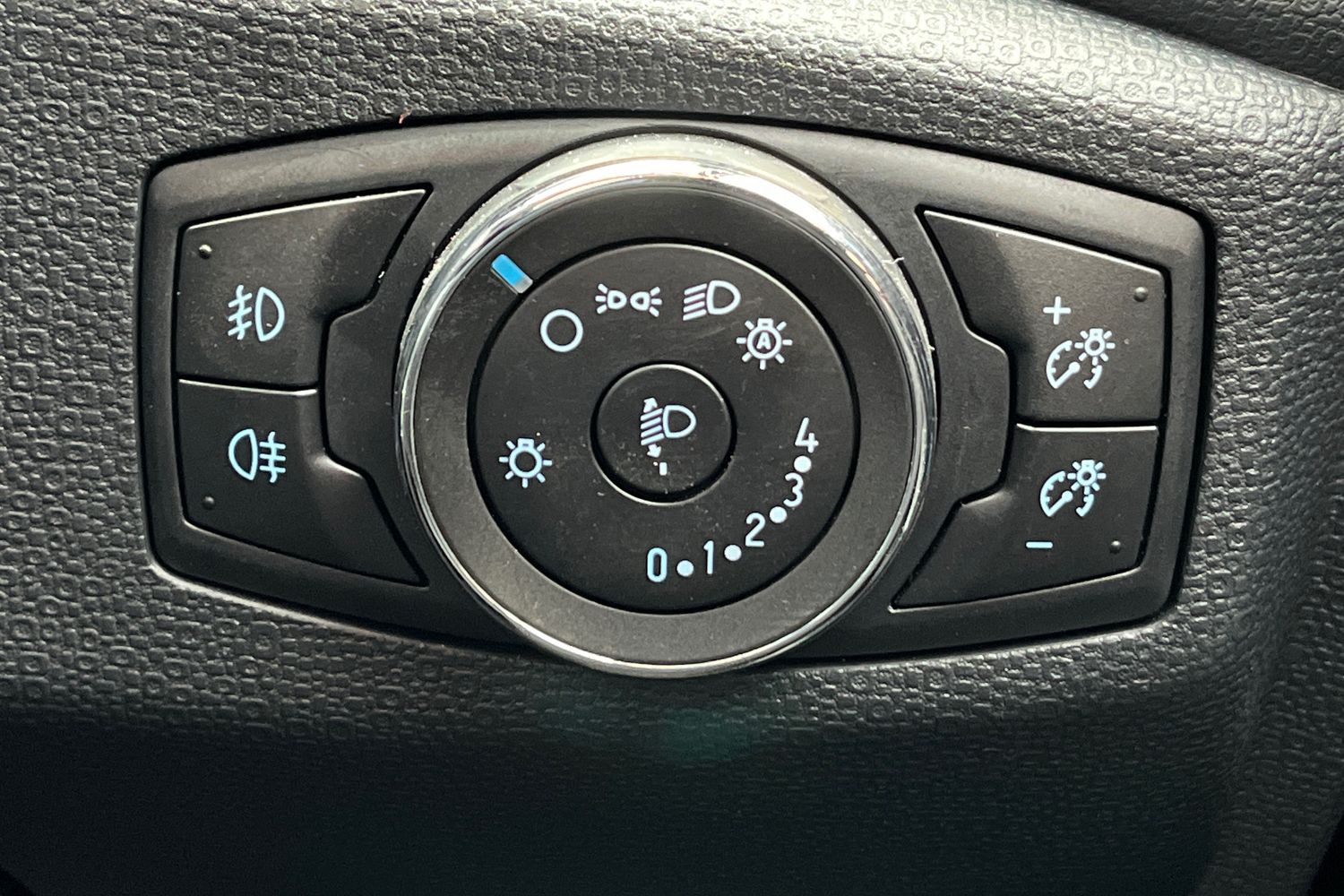 Ford ECOSPORT Photo 39