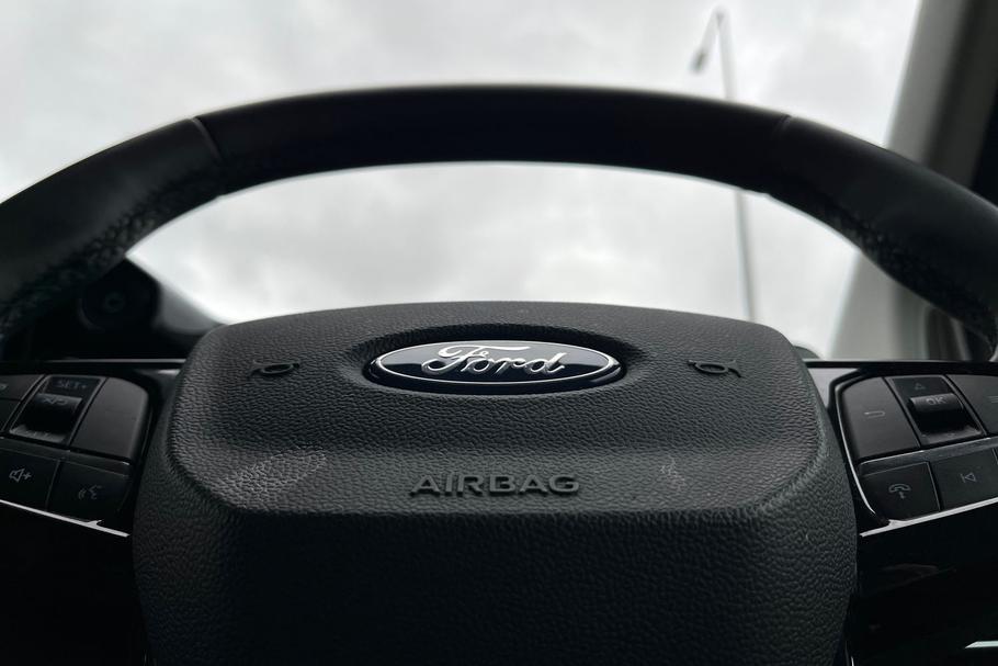 Used FORD E-TRANSIT CUSTOM WR75HYU 35