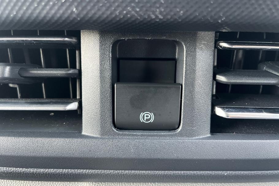 Used FORD TRANSIT CUSTOM WR75MYK 22