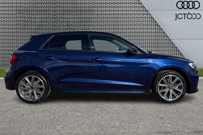 AUDI A1 Sportback  Photo 4