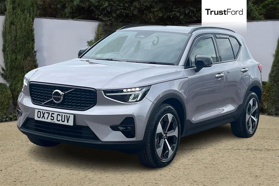 Volvo XC40 Photo autoimg-5e2fef4eb9eea6208428feb5aaead6a1c671eb0a.jpg