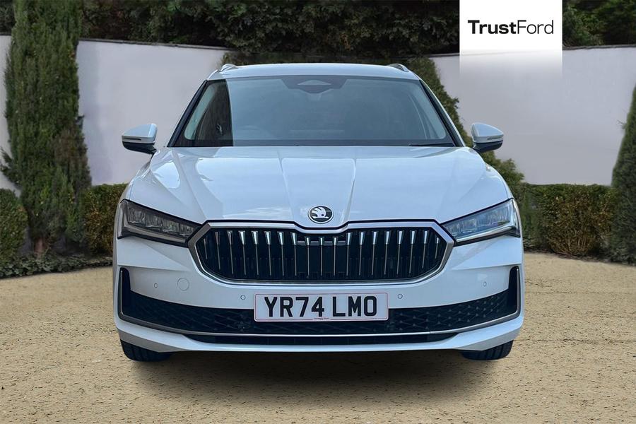 Skoda SUPERB Photo autoimg-5e2fff696b2f54d3b7a17e7a4c6f4081358e913a.jpg