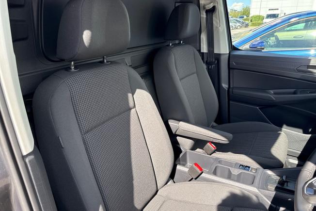 VOLKSWAGEN Caddy Photo 34