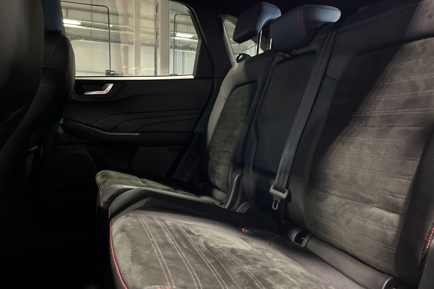 Ford KUGA Photo 19