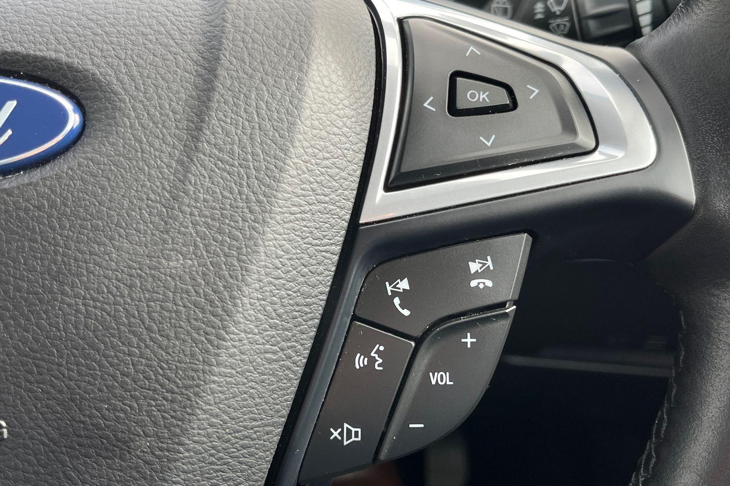 Ford GALAXY Photo 23