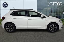 VOLKSWAGEN Polo Photo 4