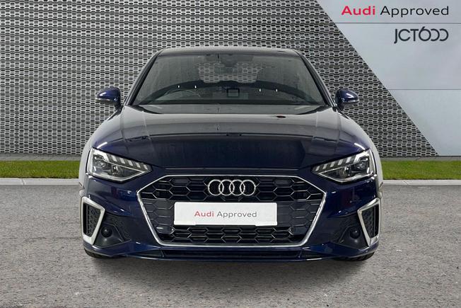 AUDI A4 Photo 8