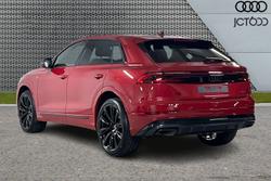 AUDI Q8 Photo 3