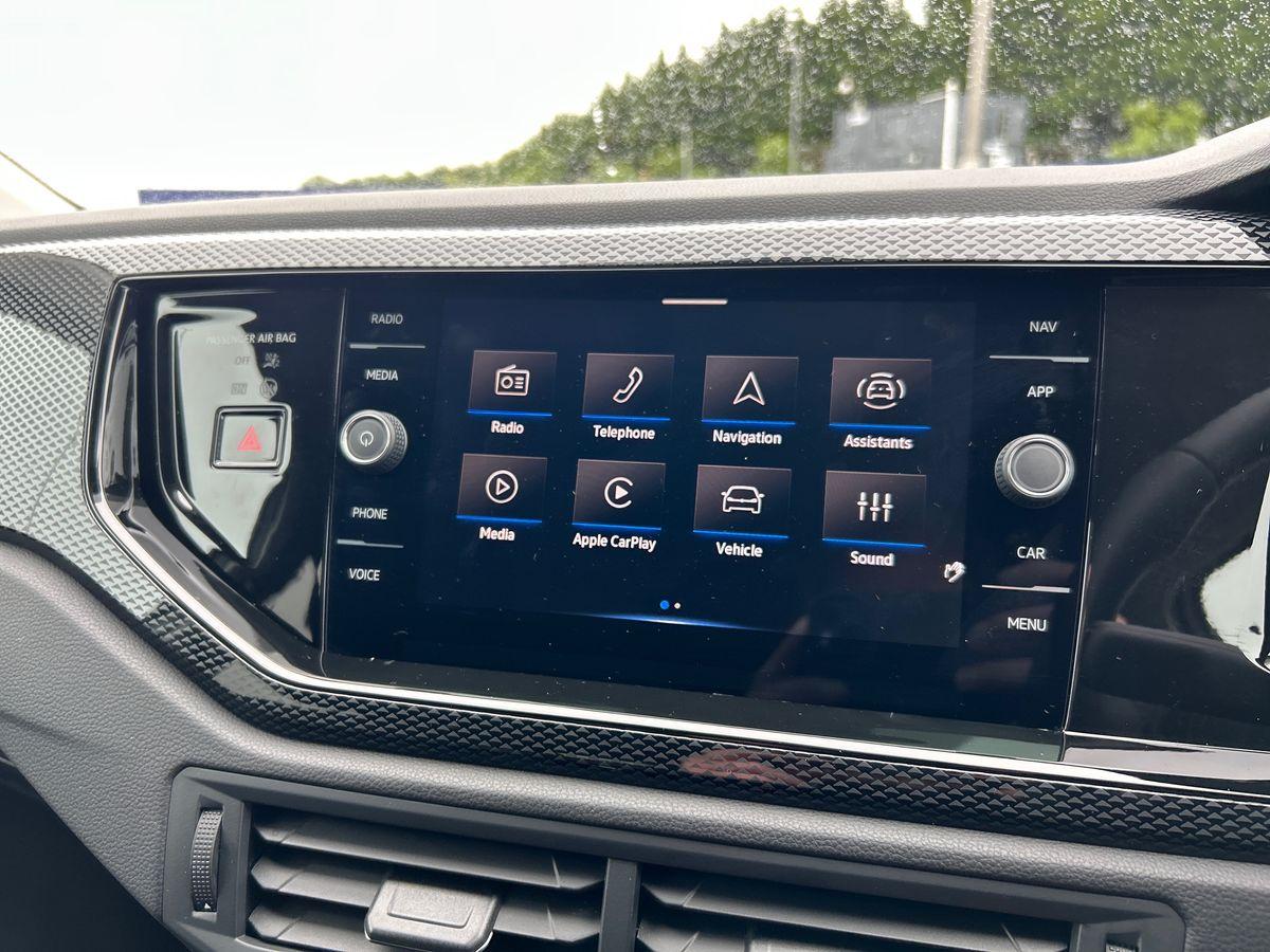 Volkswagen Polo Photo autoimg-5e3bc7b7aca81b1906aa91c558929603d6df7a43.jpg