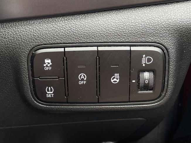 HYUNDAI Bayon Photo 36