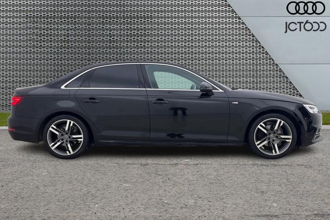 AUDI A4 Photo 4