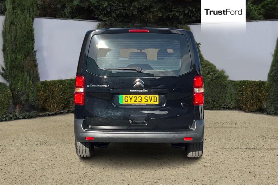 Citroen SPACE TOURER Photo autoimg-5e3fc2383f8654f9bcb22cb5604b361b37de15d7.jpg
