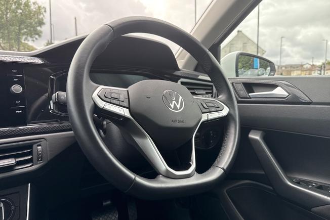VOLKSWAGEN Polo Photo 26