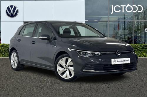 VOLKSWAGEN Golf Style 1.5 eTSI MHEV 150PS 7-speed DSG 5 Door