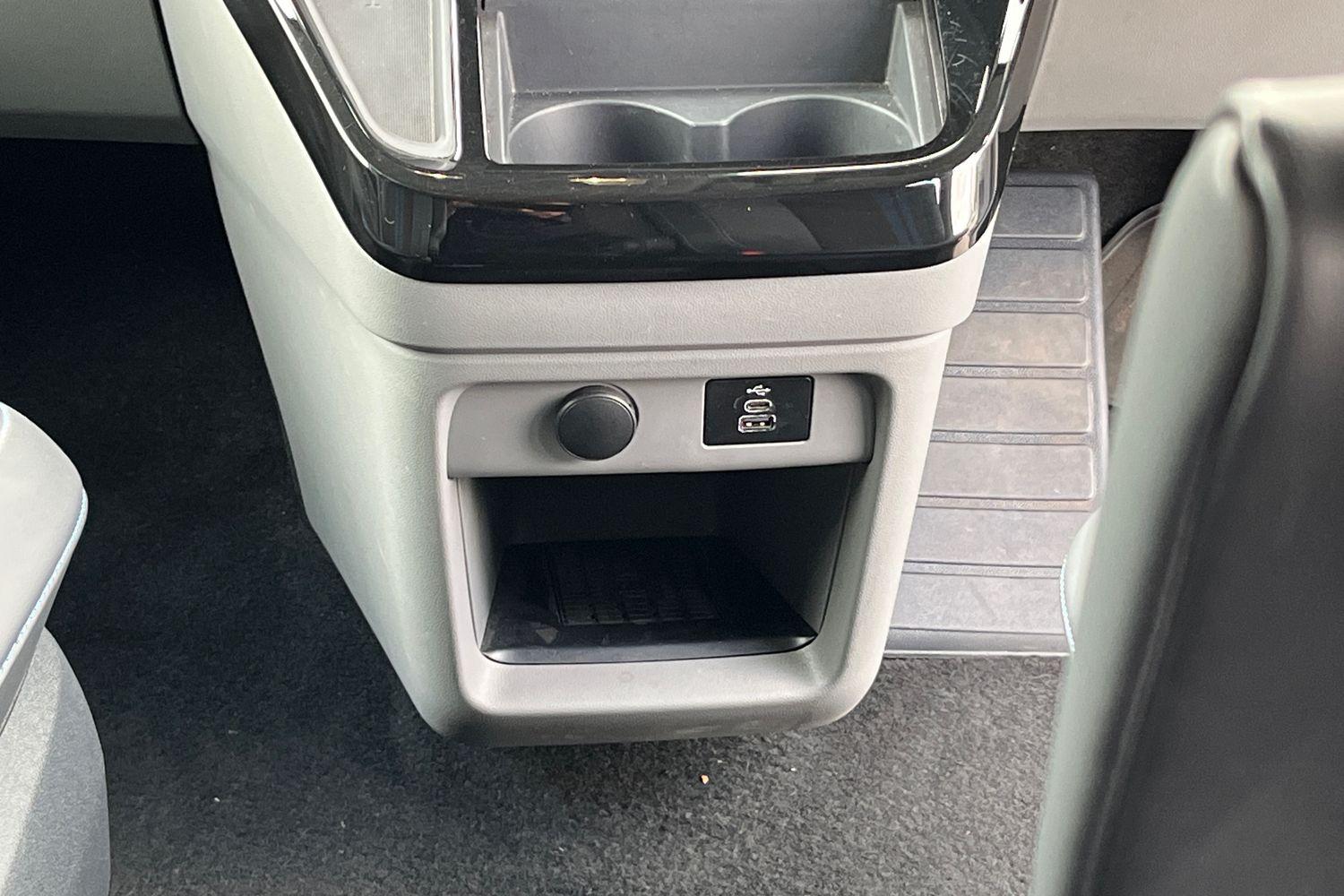 Ford TRANSIT CUSTOM Photo 40