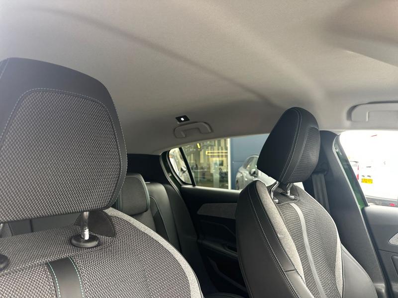 Used Peugeot 308 NU73GZX 35