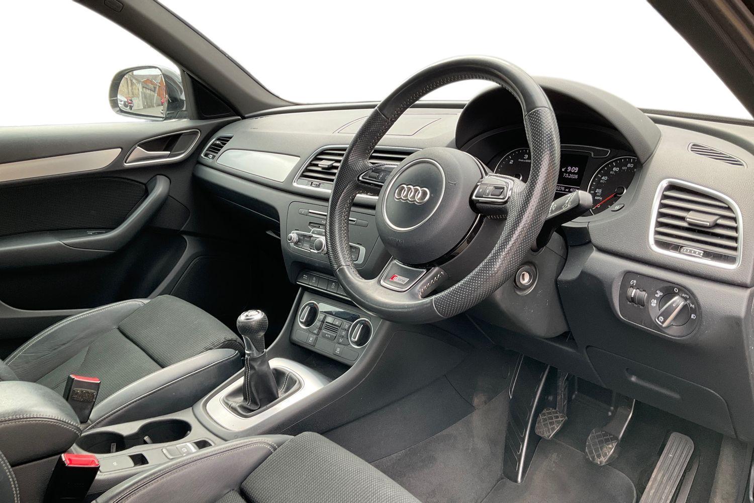 Audi Q3 Photo 8