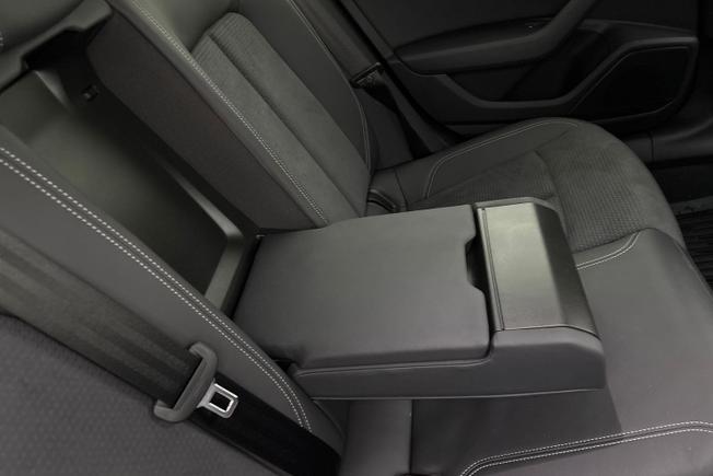 AUDI A6 Photo 25