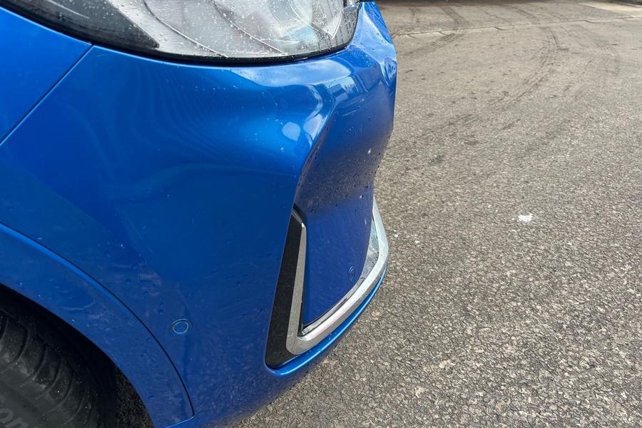 Ford KUGA Photo autoimg-5e5d5e00f90ede009907ed7d8328988597a0d441.jpg