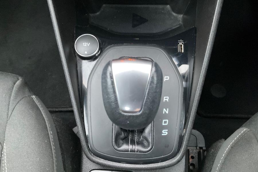 Ford FIESTA Photo autoimg-5e5e744f4a44e3cd62c12a5990e8c53013bc9597.jpg