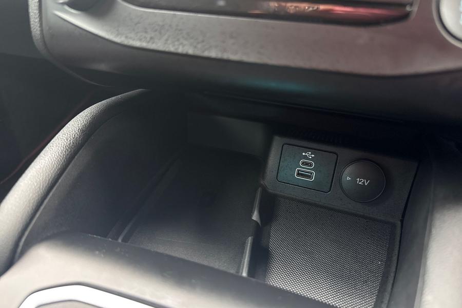 Ford Focus Photo autoimg-5e5fbb8be1097ae224d88c3f0e8a2380e1f6f1c9.jpg
