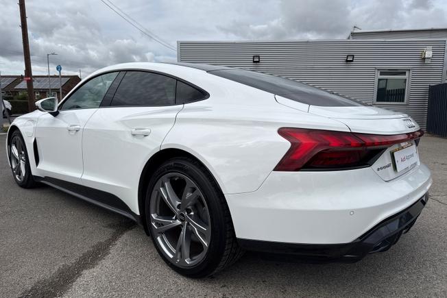 AUDI E-Tron Gt Photo 27