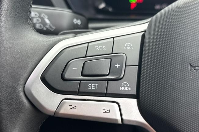 VOLKSWAGEN Caddy Photo 16