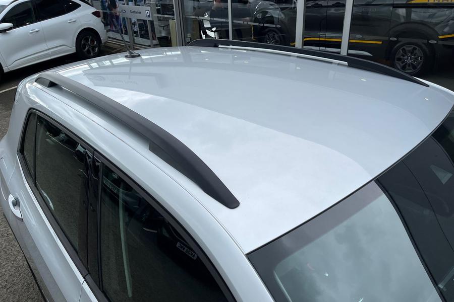 Volkswagen T-CROSS Photo autoimg-5e65875c35e55df41de3365fc141601f4ef551f7.jpg