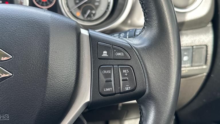 Used Suzuki Vitara YK72MZN 16