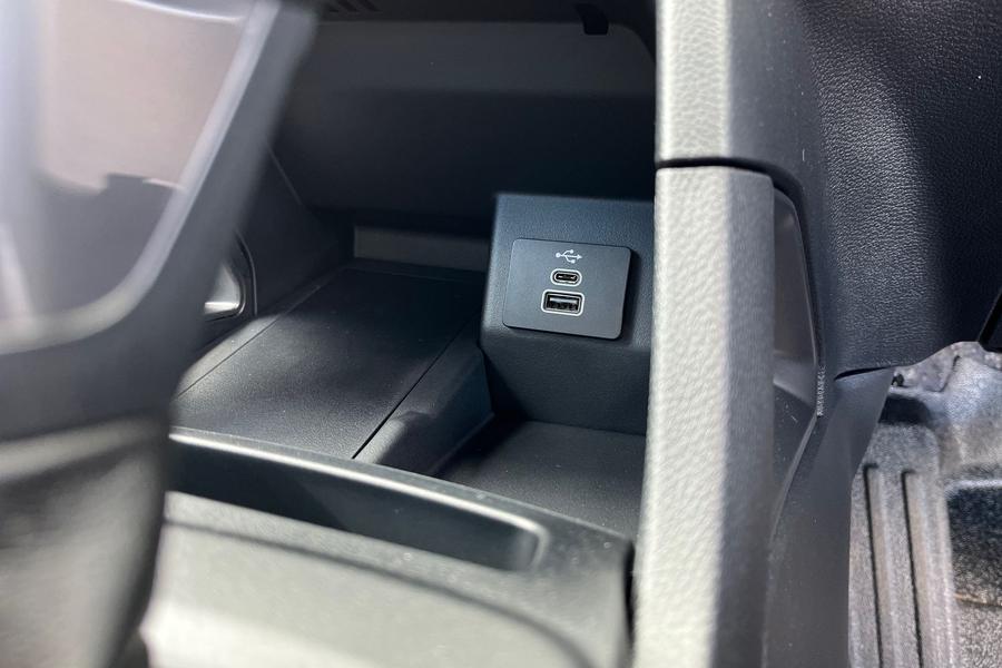 Ford RANGER Photo autoimg-5e6d2f337aae23a407f3c602992edf2e407dc6c5.jpg
