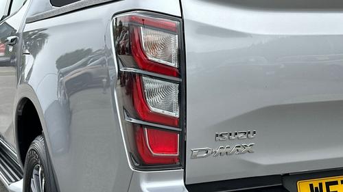 Isuzu D-MAX Photo autoimg-5e6dc1885d4603d397013cdef839bfe4e96cd028.jpg