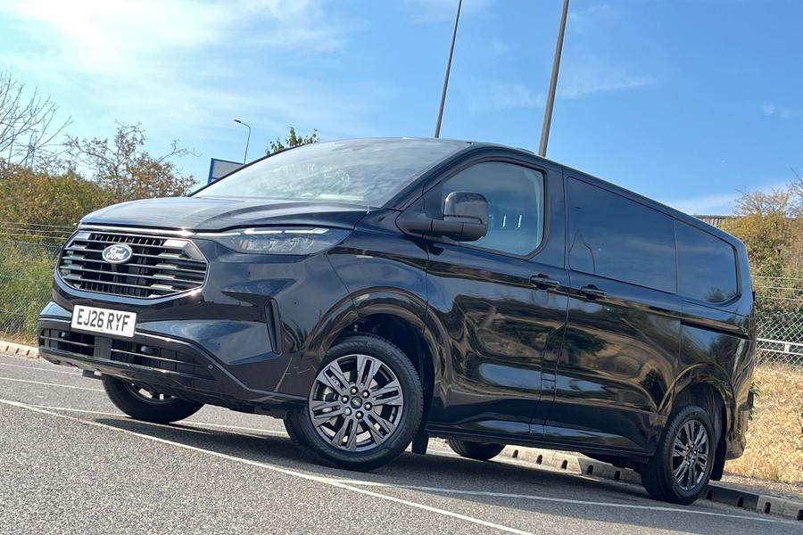 Ford Transit Custom Photo autoimg-5e70068e65e4d39f722069608027abc089253c67.jpg